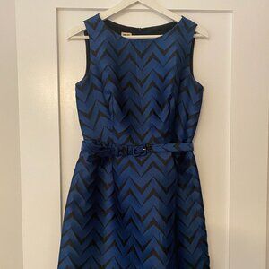 ANNE KLEIN belted chevron dress, metallic blue & black SZ 2